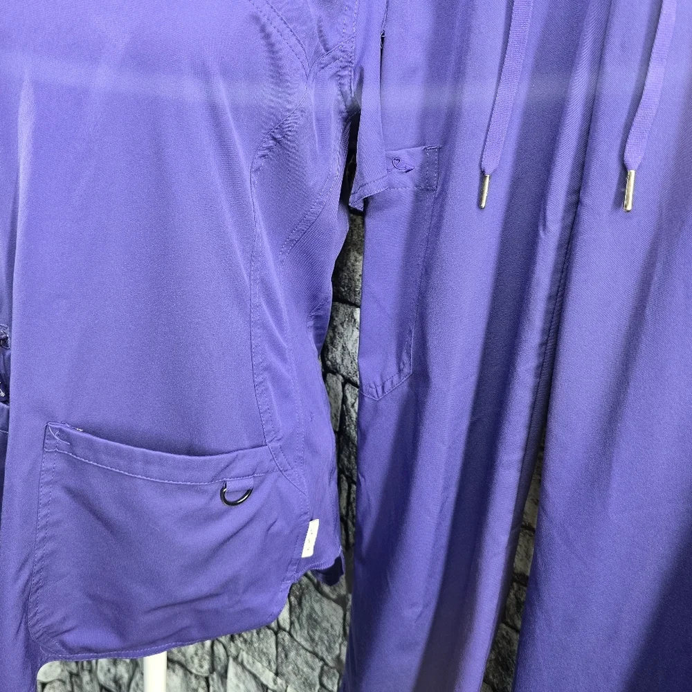 Ava Therese XS Purple Scrub Set - Picture 4 of 12